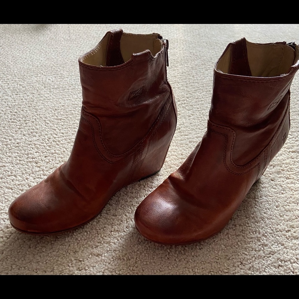 Frye Carson Wedge Bootie - Picture 3 of 7